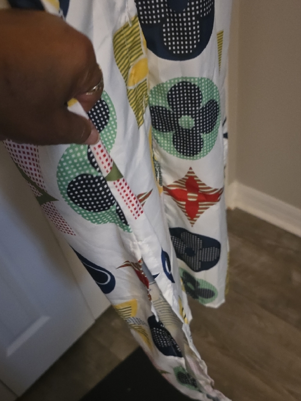 White Multicolor Patterned Button-Up Shirt Dress With Pockets. - Picture 5 of 5